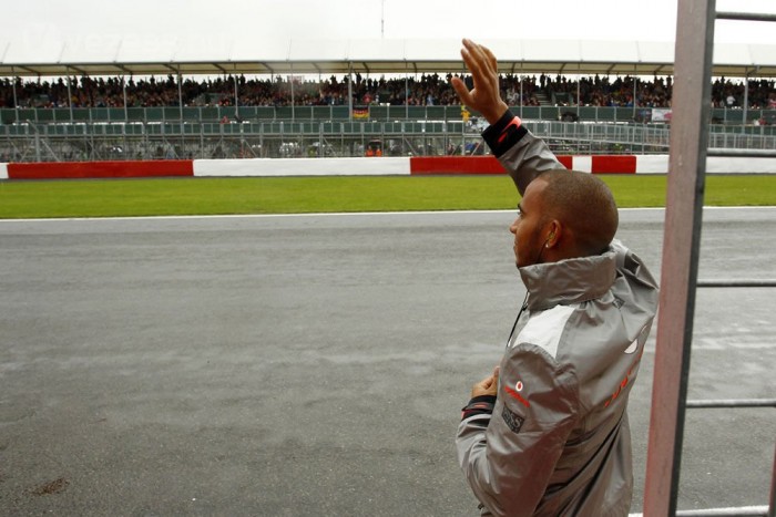 F1: Hamilton az élen, Alonso a falban 2 F1: Hamilton az élen, Alonso a falban 2