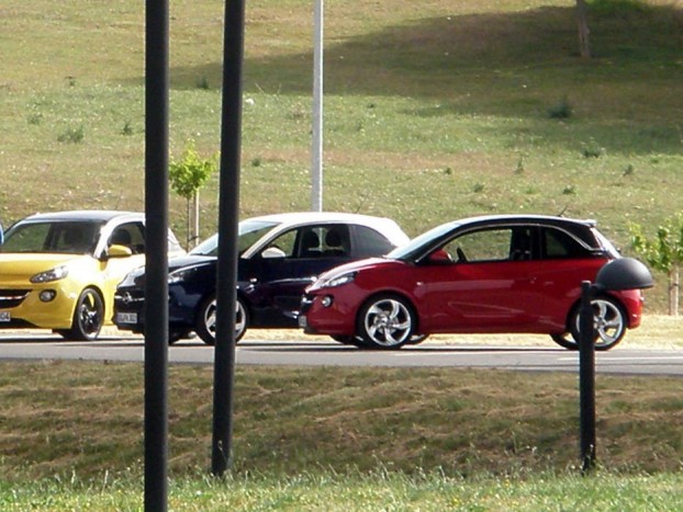 Álcázatlanul az Opel iPhone-ja 6