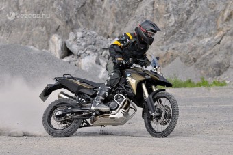 Széria ABS minden BMW-be