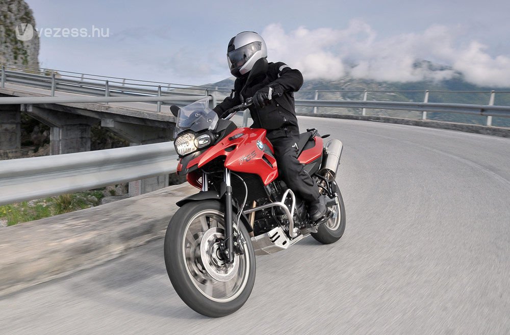 53648_420318_1000x700.jpg | Vezess | Vezess