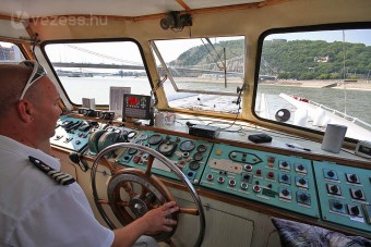 Városnézés a Dunáról, fillérekért