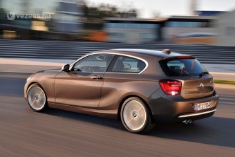 100 LE alatti BMW jön