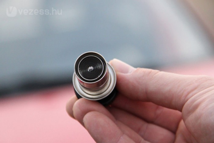 Kincs a garázs mélyén: egy gyári CRX 15 | Vezess Valószínűleg még senki nem gyújtott rá a szivargyújtóval