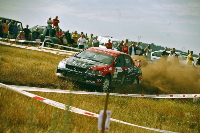 Még a nap is szebben sütött 9