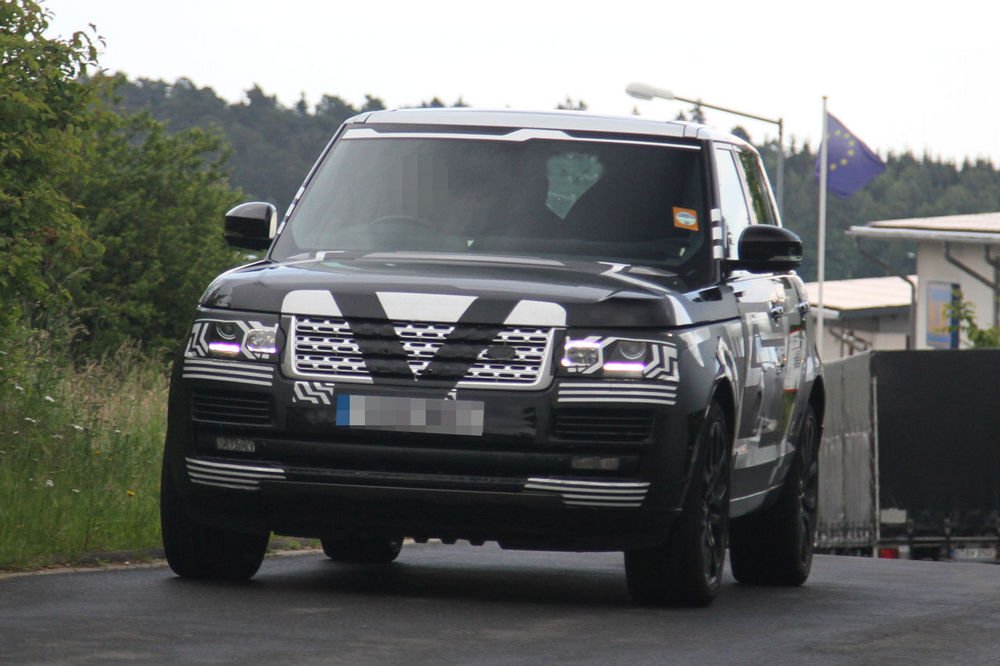 Takarékosabb az új Range Rover 5