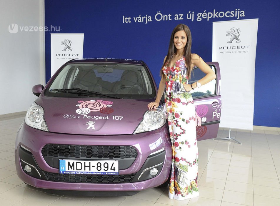 Peugeot-ban a legszebb magyar hölgy 9