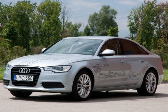 TDI V6 helyett négy henger és egy kis villany