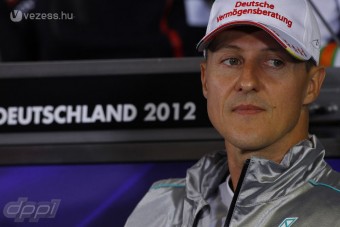 F1: Schumi megint beszólt a Pirellinek