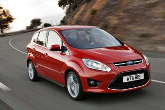 Három henger a Ford egyterűiben