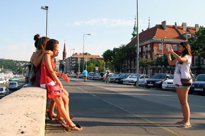 Ne hagyjuk ellopni a fotóscuccot! 7 | Vezess Ők is szeretnének mind rajta lenni a képen. Segítettem nekik.