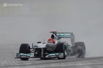 F1: Schumacher le fog maradni
