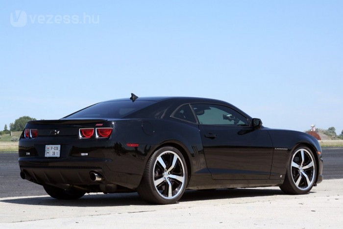 Túléltük: Chevy Camaro 750 lóerővel 7 | Vezess Fogyasztás? 14 liter is elég, de határ a csillagos ég - mondja a tulajdonos