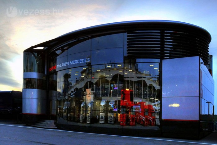 F1: Teljes leállás a McLarennél