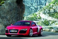 550 LE a megújult Audi R8-ban 36