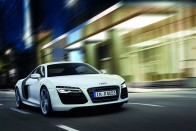 550 LE a megújult Audi R8-ban 42