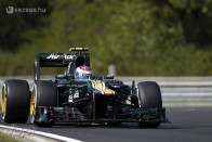 F1: Webber lenyomta Hamiltont 35