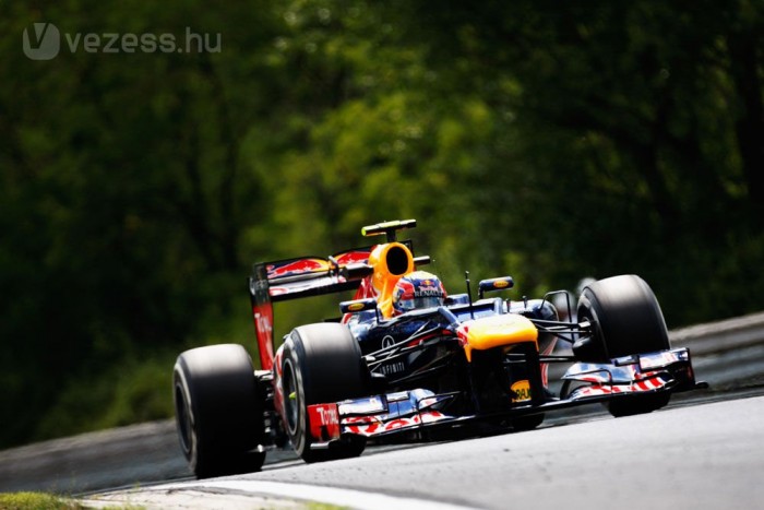 F1: Webber lenyomta Hamiltont 2 F1: Webber lenyomta Hamiltont 2