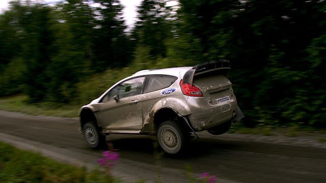 Gyakorolja az ugrásokat a Ford 8