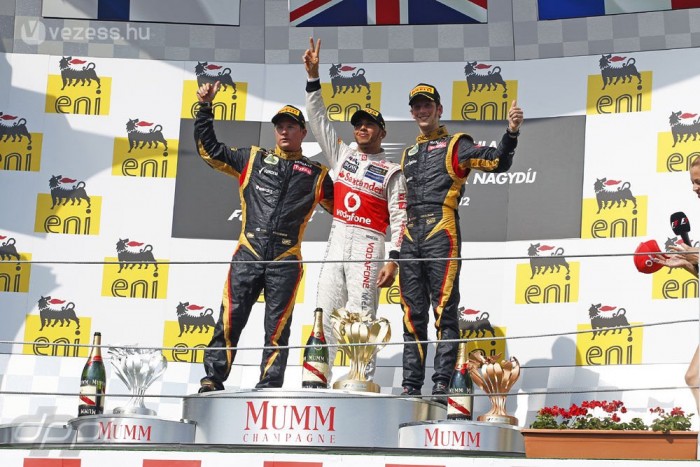 Magyar Nagydíj: Räikkönen nem bírt Hamiltonnal 8 | Vezess Magyar Nagydíj: Räikkönen nem bírt Hamiltonnal 8