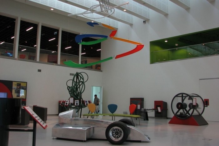 Autóipari játszótér Győrben 6 | Vezess Az autóiparral és mobilitással összefüggő gyakorlati tapasztalatok kincsesbányája a téma iránt érdeklődő gyerekeknek, felnőtteknek