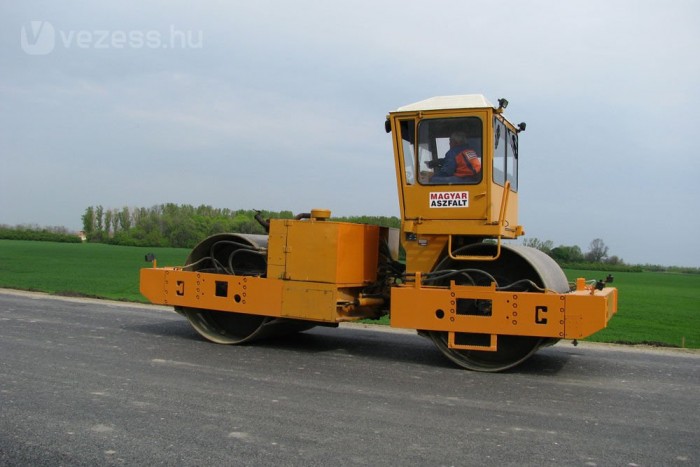 Rosszak a magyar utak 6