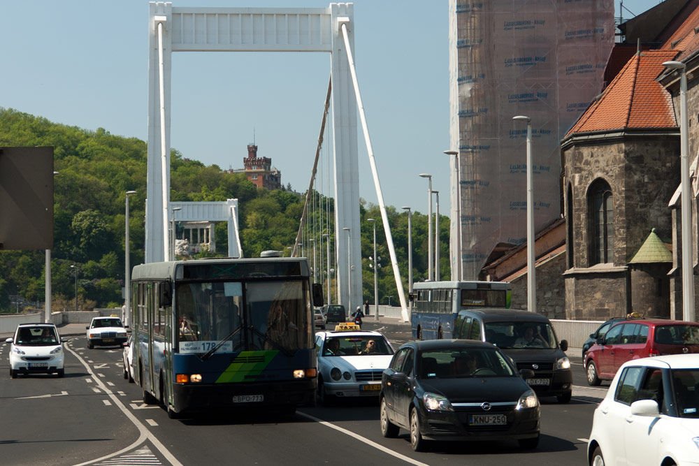 Eddig nem látott forgalomszabályozás Budapesten 1