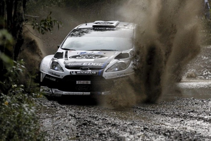 Loeb nyerte a Finn-rali időmérőjét 7 | Vezess Loeb nyerte a Finn-rali időmérőjét 7