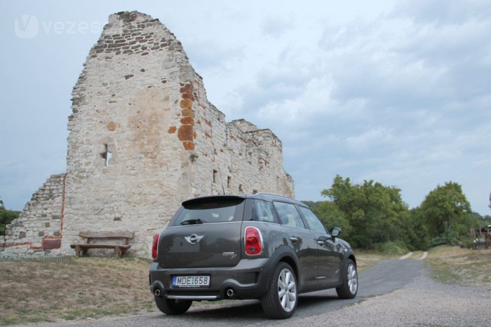 Egy élhető MINI 10 | Vezess 7,7 literes átlagfogyasztást produkált a tesztautó