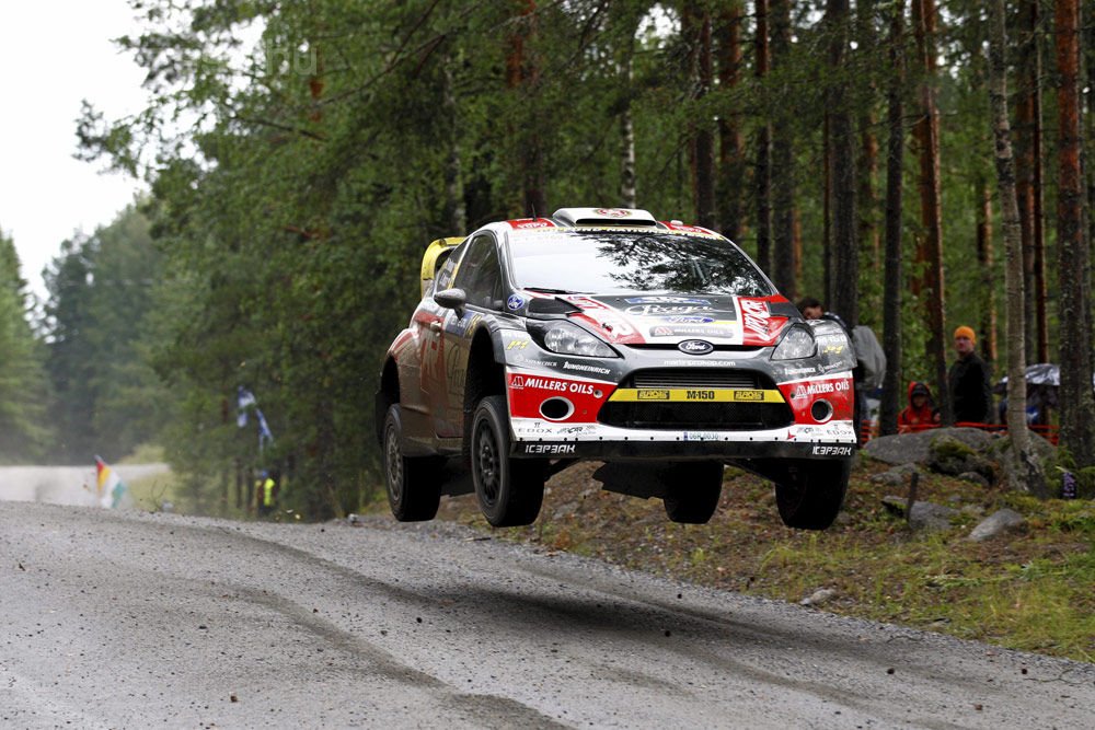 Loeb vezet a Finn-rali 1. napján 10