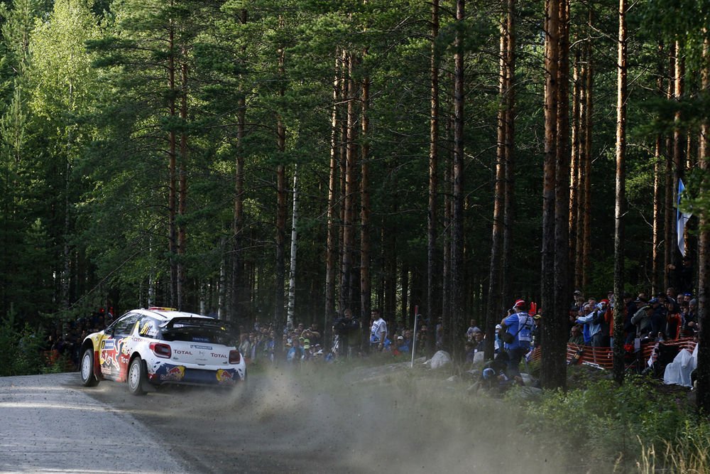 Loeb vezet a Finn-rali 1. napján 17