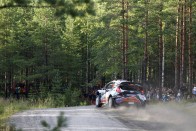 Loeb vezet a Finn-rali 1. napján 45