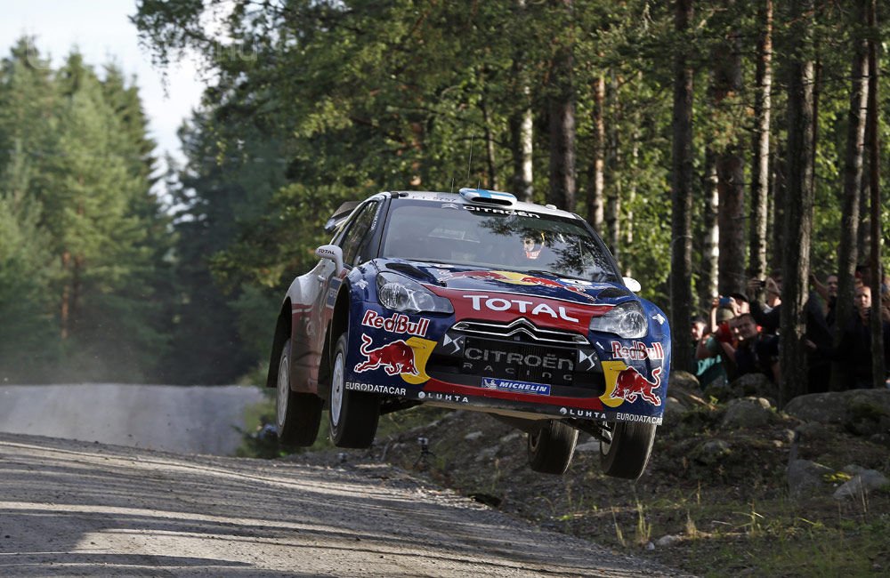 Loeb vezet a Finn-rali 1. napján 7