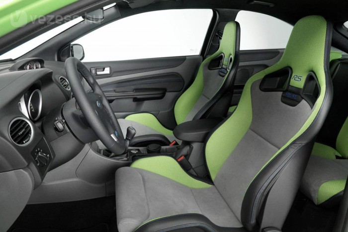 Autóbelső növényből