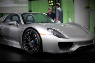 Kész a Porsche 918 Spyder? 14