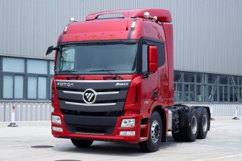 Kamionokat és motorokat gyárt a Daimler Kínában