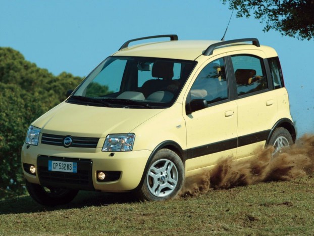 A Panda ezerféle verzióban készült, a 4x4 az egyik leghasználhatóbb