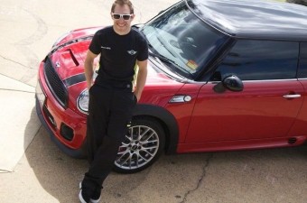 Új pilóta a MINI ralicsapatában