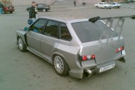 Képregénybe illő Lada tuning 12