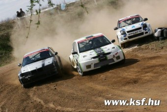 A hétvégén látványos autósport-esemény Kakucson