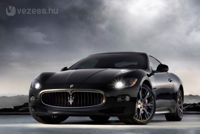 209-cel menekült a rendőrök elől a focista 3