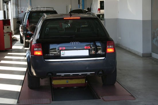 Börtönbe megy az adócsaló autónepper