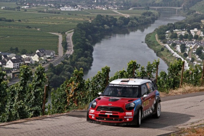 Loeb vezet a Német-ralin 7