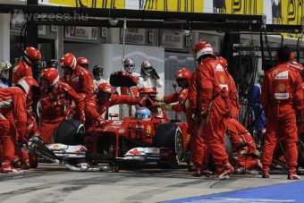 F1: A bokszutcában a Ferrari a bajnok
