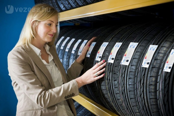 Jobb biztonság az új abroncscimkével 7 | Vezess Jobb biztonság az új abroncscimkével 7