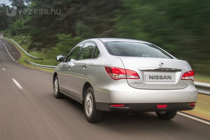 Dacia-belsejű Nissan az orosz télbe 6 | Vezess Dacia-belsejű Nissan az orosz télbe 6