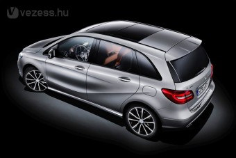 Hétszemélyes autó Magyarországról?