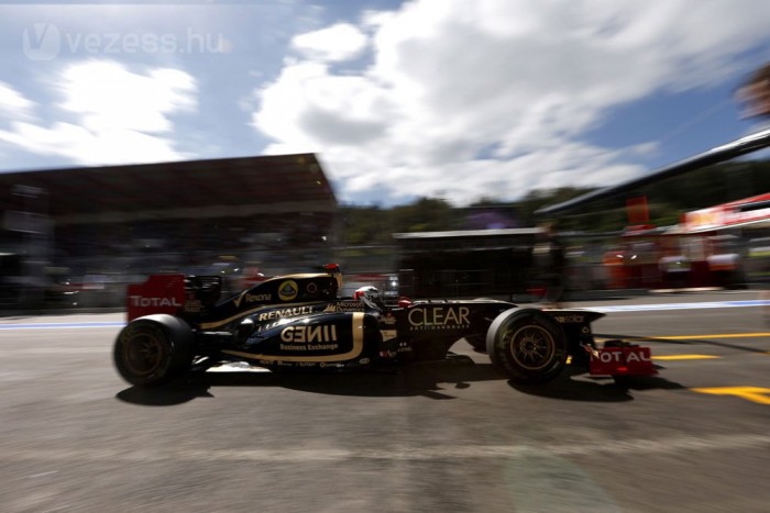F1: Räikkönen nem beszél a győzelemről 2 F1: Räikkönen nem beszél a győzelemről 2