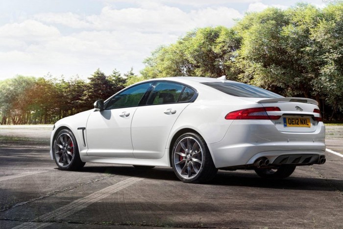 Szabadabban száguldhat a Jaguar XFR 6