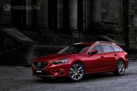 Kombiként is megjött az új Mazda6 10