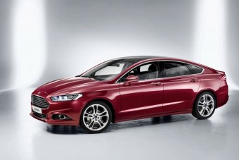 Itt a vadiúj Ford Mondeo